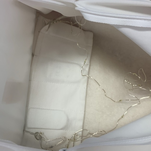 J valentine pink and white faux fur light up cropped hooded coat - Picture 4 of 4